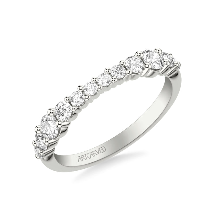 Classic Wedding Band with Graduated Round Prong Set Diamonds