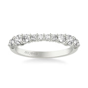 Classic Wedding Band with Graduated Round Prong Set Diamonds
