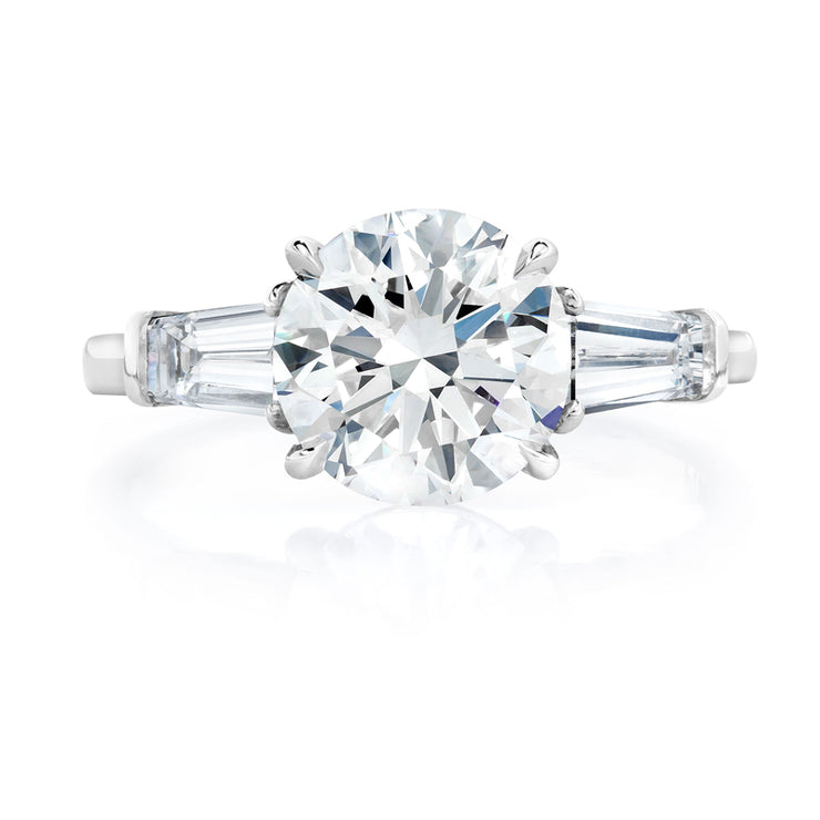 Round Brilliant Cut Diamond with Tapered Baguettes